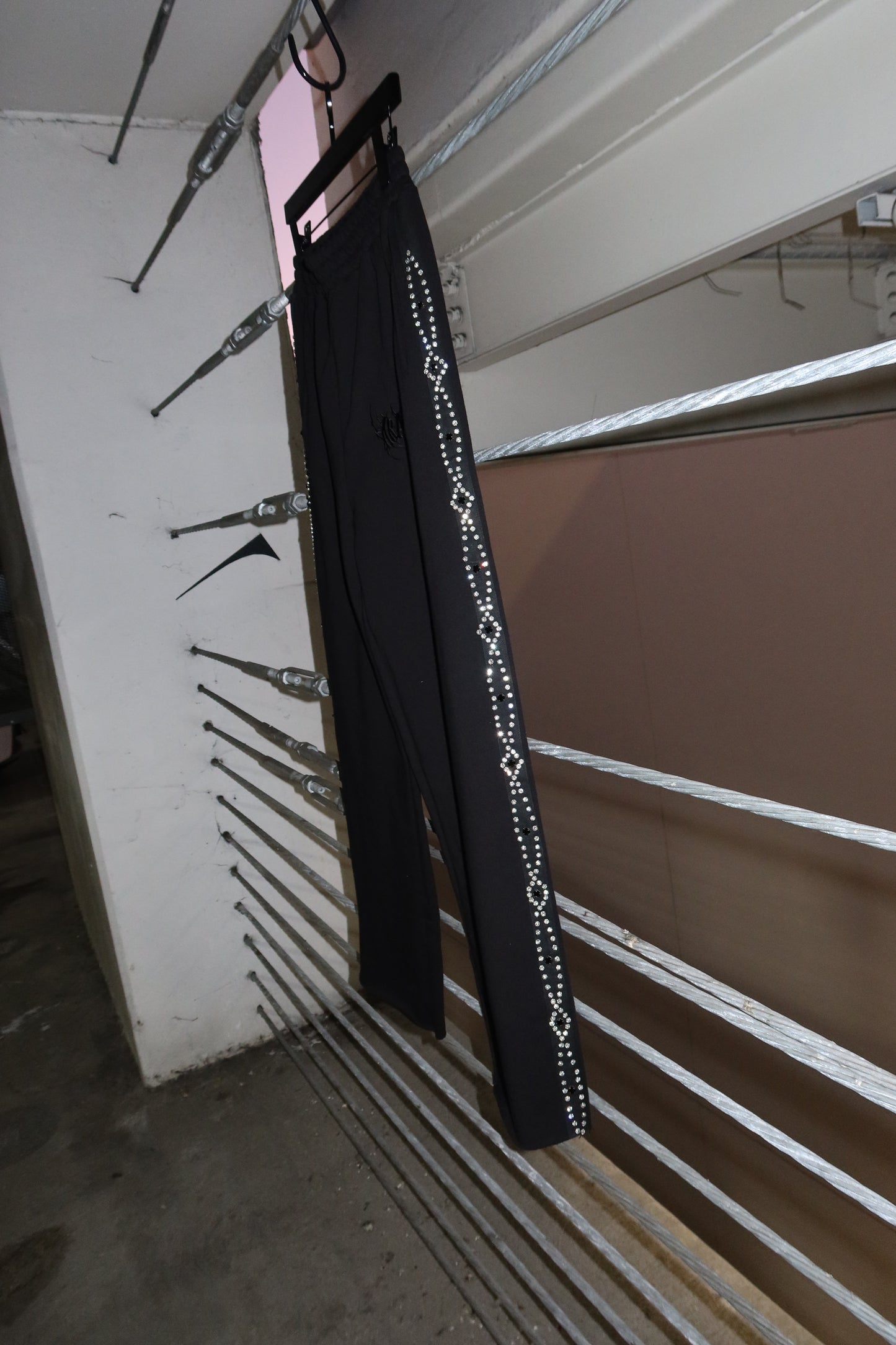 Big Diamond Stone Black Pants