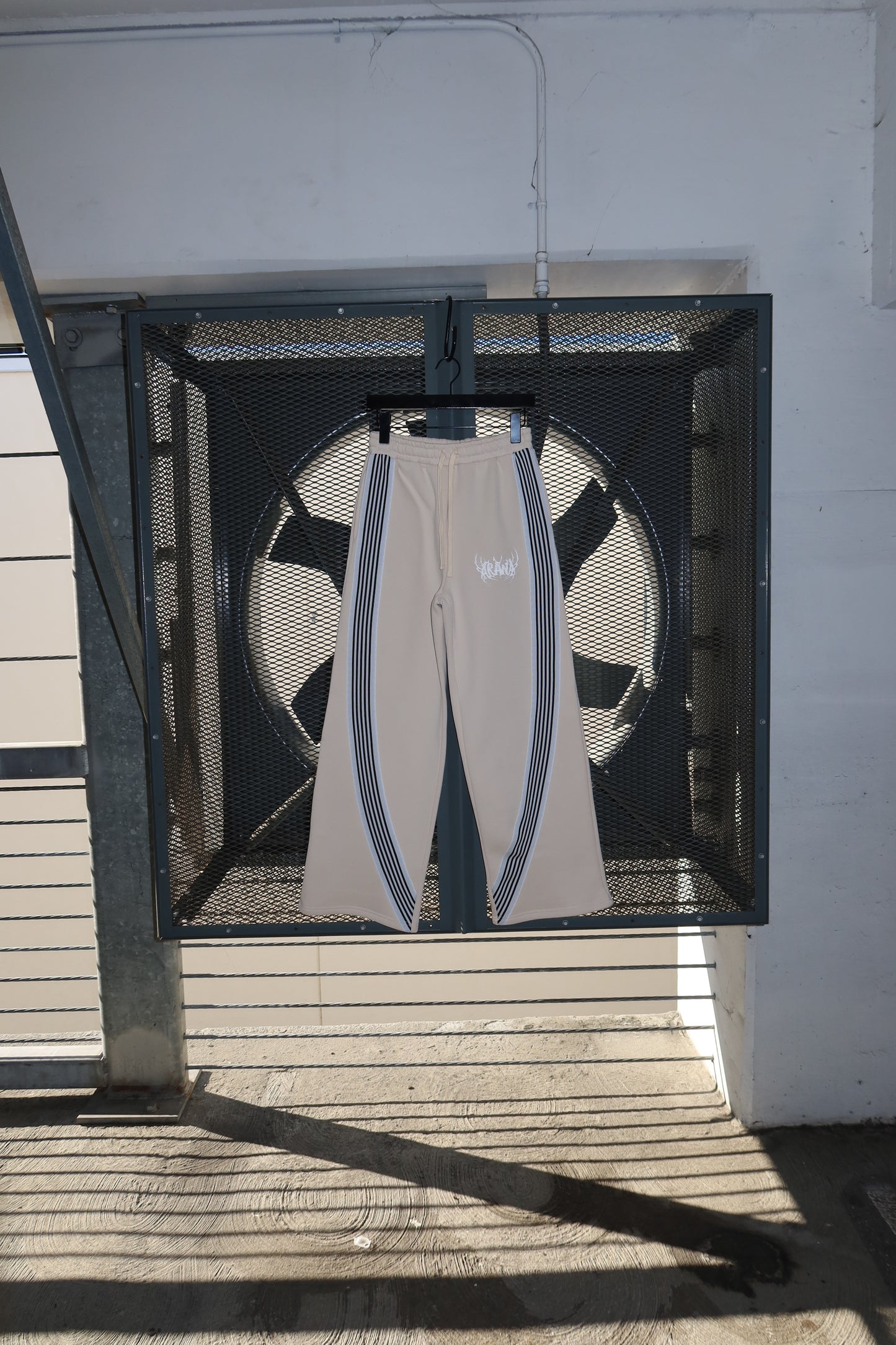 Original Tracksuit Bottoms Cream